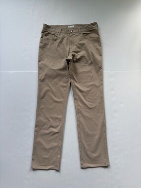 Peter Millar Men's Golf Chino Pants Khaki Tan Size 33x32